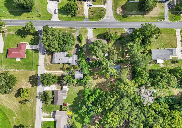 Homes for sale in Ocala, FL | 658 Ne 39th Ct, Ocala, FL 34470 | MLS# GC541205