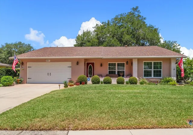 Photo 1 of Single family home for sale at 2211 Portside Psge, Palm Harbor, FL 34685 | MLS# TB8519351 | Listing updated on 2026-09-29