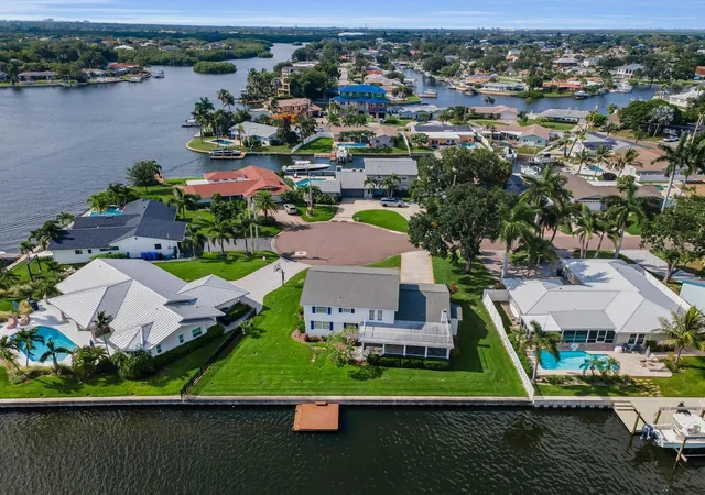 Photo 2 of Single family home for sale at 1310 41st Avenue NE, Saint Petersburg, FL 33703 | MLS# TB8519359 | Listing updated on 2026-09-21