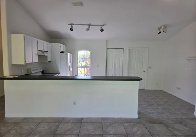 Homes for sale in Edgewater, FL | 2338 Fern Palm Dr, Edgewater, FL 32141 | MLS# NS1088508