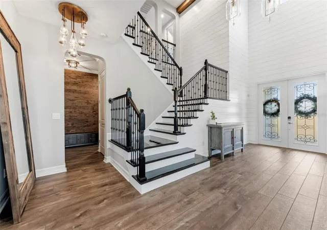 3rd image of 28524 Picana Ln, Wesley Chapel, FL 33543 | MLS# TB8519372
