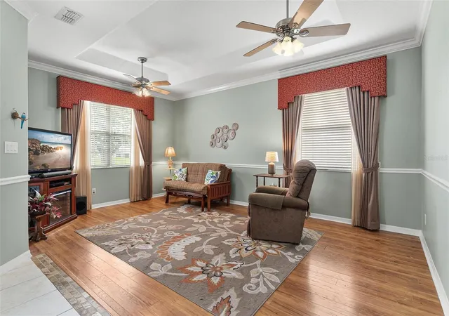 Homes for sale in Grand Island, FL | 36403 Grand Island Oaks Cir, Grand Island, FL 32735 | MLS# G5113810