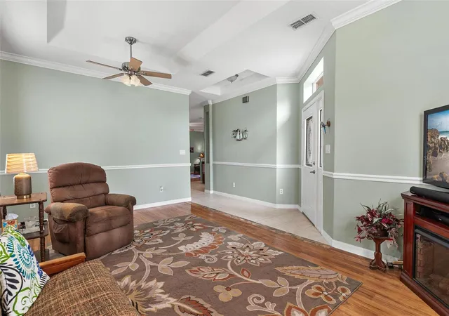 Homes for sale in Grand Island, FL | 36403 Grand Island Oaks Cir, Grand Island, FL 32735 | MLS# G5113810