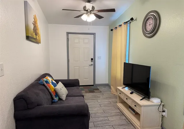 Photo 3 of Multi family home for sale at 907 N Wabash Ave, Lakeland, FL 33815 | MLS# P4939056 | Listing updated on 2026-08-05