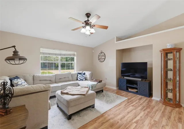 Photo 4 of Single family home for sale at 18145 NW 250th Terrace, High Springs, FL 32643 | MLS# GC541213 | Listing updated on 2026-07-08