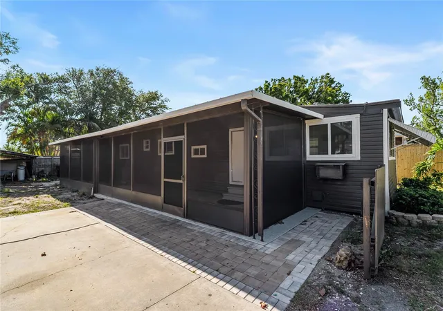 Homes for sale in Nokomis, FL | 110 Verona St N, Nokomis, FL 34275 | MLS# A4697097