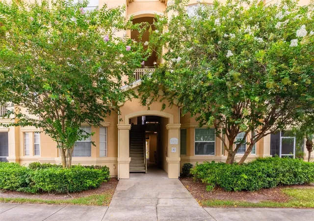 2nd image of 709 Terrace Ridge Cir #709, Davenport, FL 33896 | MLS# TB8519395