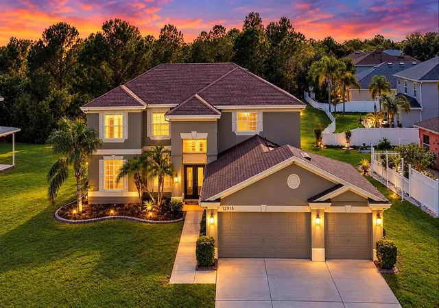 Single family home for sale at 12915 Carlington Ln, RIVERVIEW, FL 33579 | MLS# TB8519402