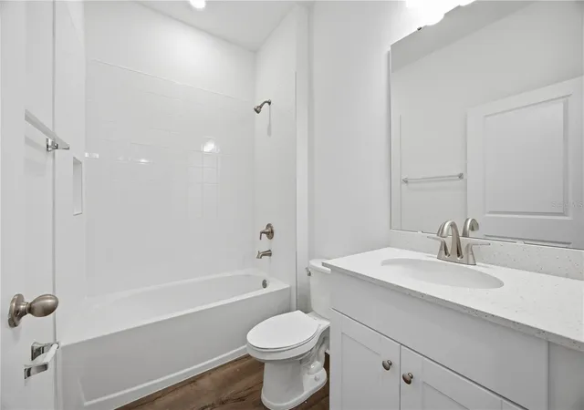 Photo 4 of Single family home for sale at 6209 Sanders Grv Cir, Okahumpka, FL 34762 | MLS# G5113812 | Listing updated on 2026-09-25