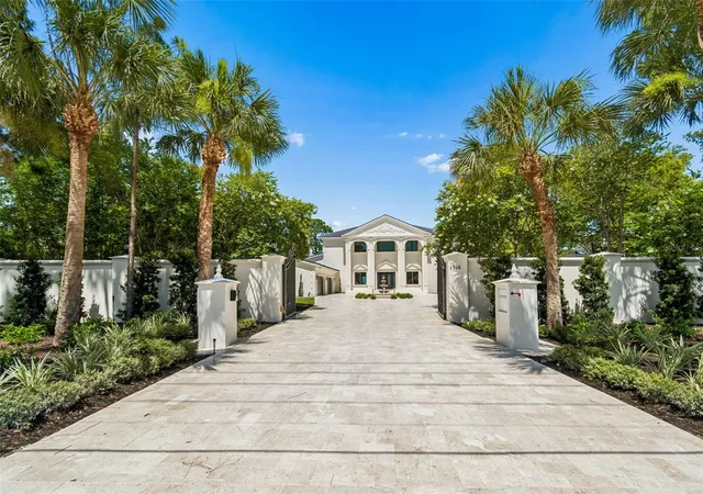 2nd image of 1516 Bayshore Blvd, Dunedin, FL 34698 | MLS# TB8519415