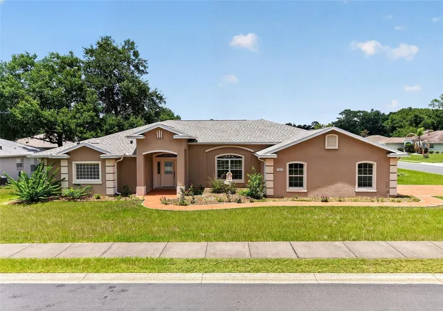 Photo 1 of Single family home for sale at 4647 Ne 15th Street, Ocala, FL 34470 | MLS# OM726668 | Listing updated on 2026-07-28
