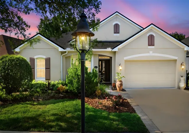 1st image of 1609 Victoria Gardens Dr, Deland, FL 32724 | MLS# V4949672