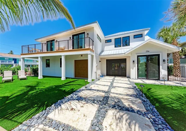 1st image of 256 Gladiolus St, Anna Maria, FL 34216 | MLS# A4697111