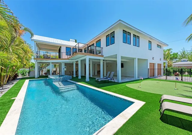 41st image of 256 Gladiolus St, Anna Maria, FL 34216 | MLS# A4697111