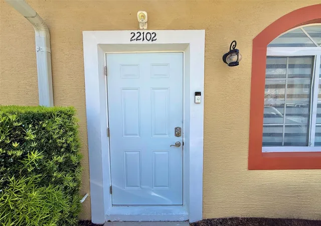 Photo 2 of Condo for sale at 22102 Indian Crk Dr #1, Kissimmee, FL 34759 | MLS# S5151936 | Listing updated on 2026-07-09