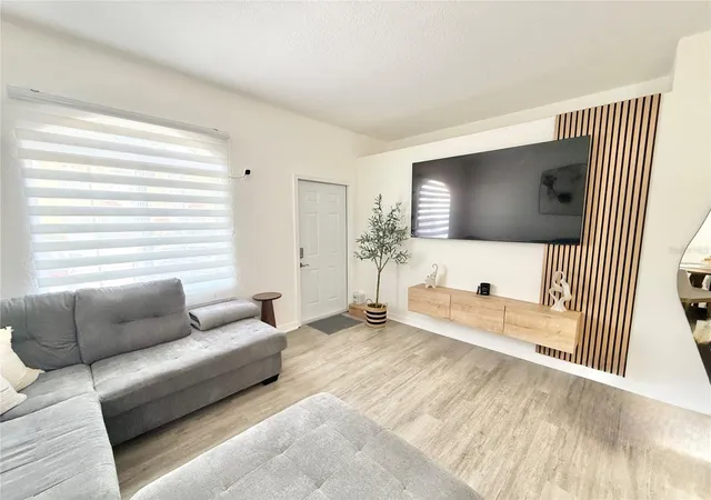 Listing Photo 4 - Condo for sale in building located at 22102 Indian Creek Dr, POINCIANA, FL 34759 - Unit #1
