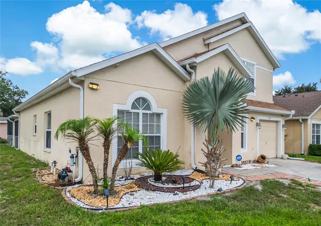 4th image of 1228 Sandy Ridge Dr, Davenport, FL 33896 | MLS# O6417009