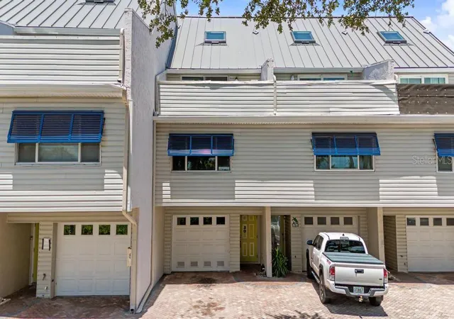 Homes for sale in Tierra Verde, FL | 1375 Pinellas Bayway #30, Tierra Verde, FL 33715 | MLS# TB8519435