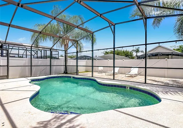 Single family home for sale at 1021 Tourmaline Dr, KISSIMMEE, FL 34746 | MLS# TB8519437