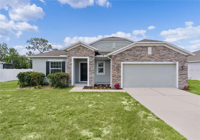 Photo 3 of Single family home for sale at 15344 White Tail Loop, Mascotte, FL 34753 | MLS# G5113817 | Listing updated on 2026-08-18