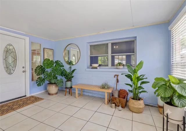 Photo 2 of Single family home for sale at 9680 Park Lake Dr N, Pinellas Park, FL 33782 | MLS# TB8519461 | Listing updated on 2026-10-03