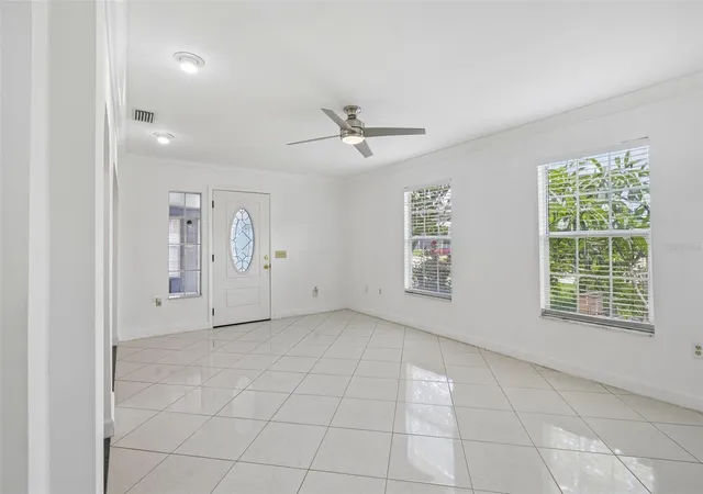 Photo 4 of Single family home for sale at 9680 Park Lake Dr N, Pinellas Park, FL 33782 | MLS# TB8519461 | Listing updated on 2026-10-03