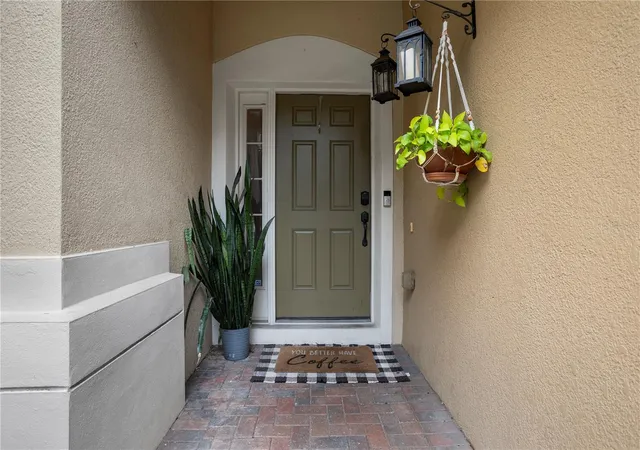Photo 2 of Condo for sale at 3401 Shallot Dr #103, Orlando, FL 32835 | MLS# O6417036 | Listing updated on 2026-09-18