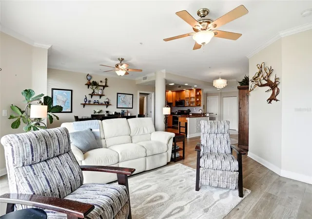 Listing Photo 5 - Condo for sale in building located at 750 4Th Ave S, St. Petersburg, FL 33701 - Unit #705D