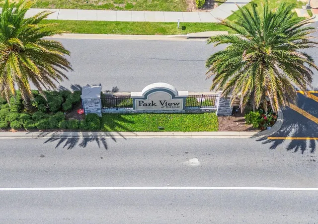 Photo 2 of Single family home for sale at 864 Vineyard Ridge Rd, Minneola, FL 34715 | MLS# O6417044 | Listing updated on 2026-06-16