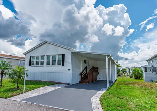 Photo 1 of Manufactured home for sale at 21 Brink Ave, Punta Gorda, FL 33950 | MLS# C7527372 | Listing updated on 2026-09-02
