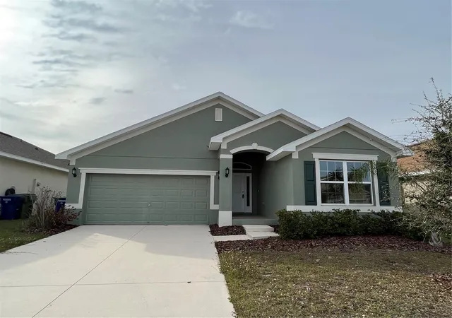Photo 1 of Single family home for sale at 136 Krenson Bay Loop, Winter Haven, FL 33881 | MLS# O6417045 | Listing updated on 2026-10-02