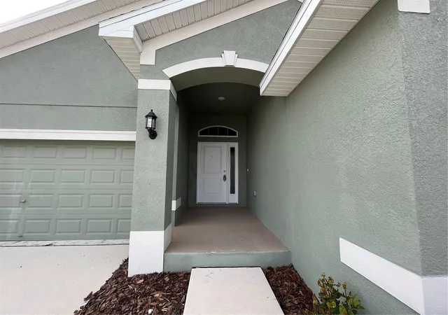 Photo 3 of Single family home for sale at 136 Krenson Bay Loop, Winter Haven, FL 33881 | MLS# O6417045 | Listing updated on 2026-10-02