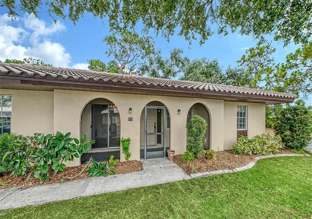 Homes for sale in Nokomis, FL | 515 Rousseau Dr, Nokomis, FL 34275 | MLS# A4697128