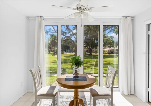 4th image of 5095 Bay St Ne, ST PETERSBURG, FL 33703