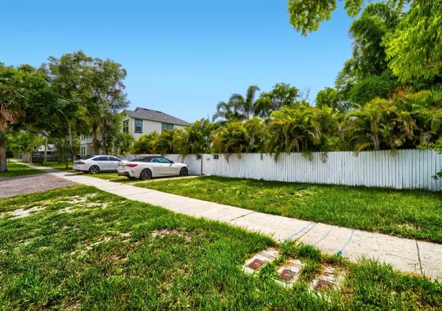Photo 50 of Multi family home for sale at 940 25th Street N, Saint Petersburg, FL 33713 | MLS# TB8519512 | Listing updated on 2026-07-10