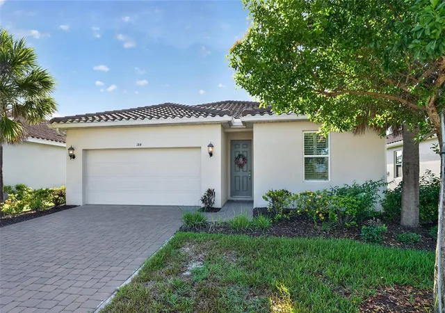 Photo 3 of Single family home for sale at 184 Daylily Blvd, Nokomis, FL 34275 | MLS# O6417070 | Listing updated on 2026-09-16