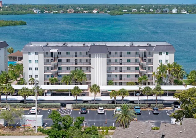 Condo for sale at 8911 Midnight Pass Rd #409, Sarasota, FL 34242 | MLS# N6144720 | Listing updated on 2026-09-22