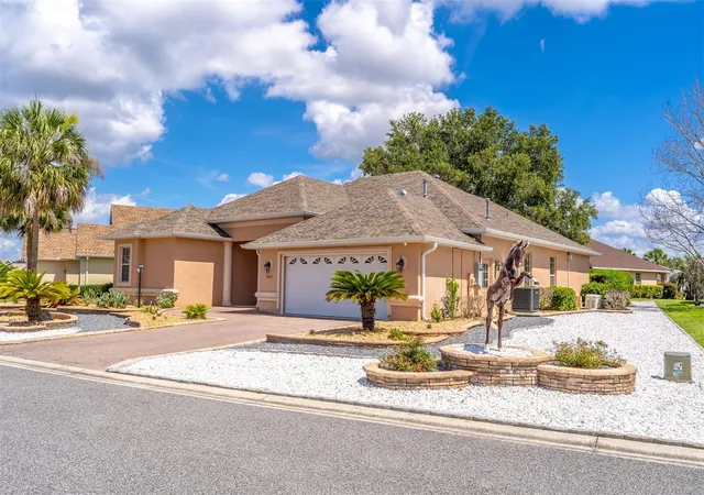 Photo 2 of Single family home for sale at 8508 Sw 84th Loop, Ocala, FL 34481 | MLS# OM726691 | Listing updated on 2026-08-19