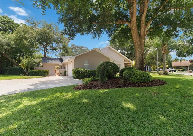 Homes for sale in Lake Mary, FL | 176 Tim Tam Ct, Lake Mary, FL 32746 | MLS# O6417081