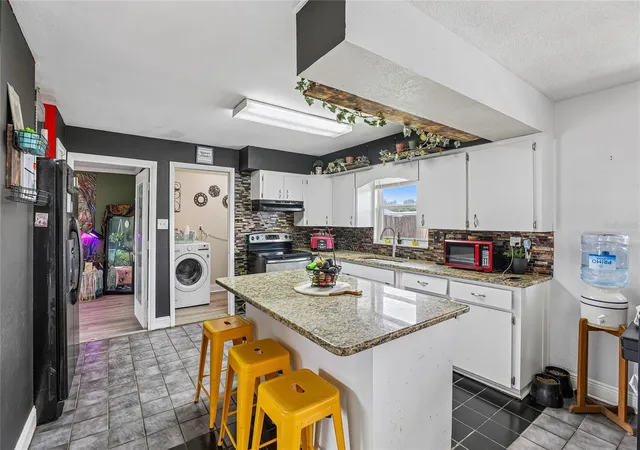 Photo 4 of Single family home for sale at 3435 Swindell Rd, Lakeland, FL 33810 | MLS# L4962777 | Listing updated on 2026-10-15