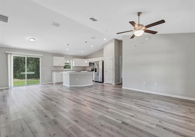 3rd image of 21512 Sw Rainbow Lakes Blvd, Dunnellon, FL 34431 | MLS# O6417101