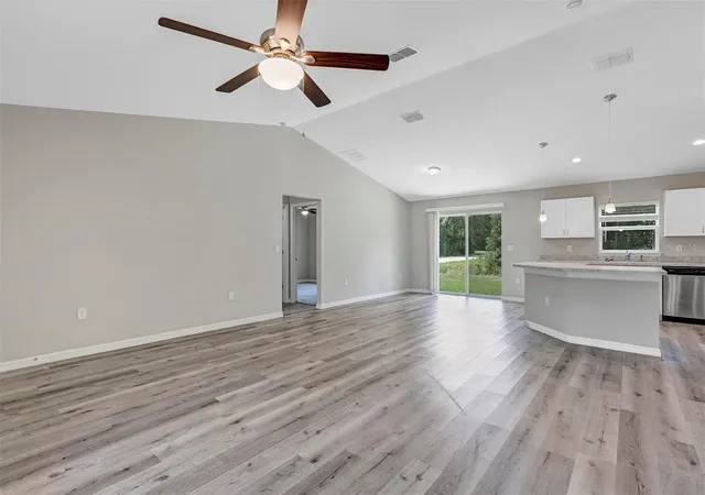 5th image of 21512 Sw Rainbow Lakes Blvd, Dunnellon, FL 34431 | MLS# O6417101