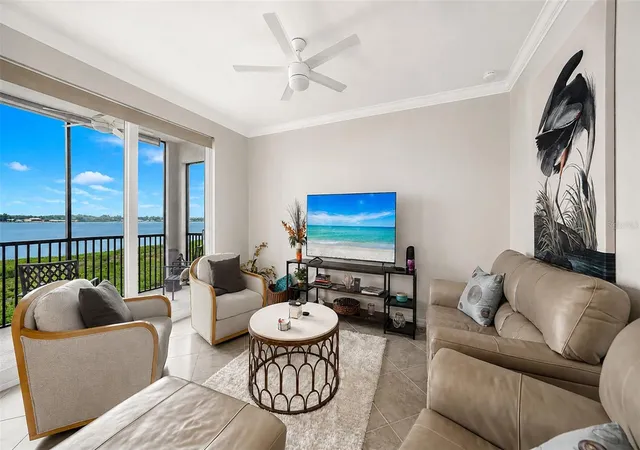 3rd image of 1020 Tidewater Shores Loop, Bradenton, FL 34208