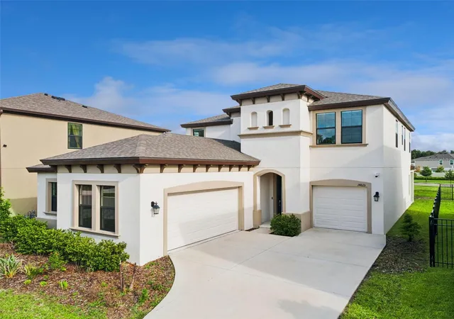 2nd image of 14825 Paddock Pond Ave, Lithia, FL 33547 | MLS# O6417104