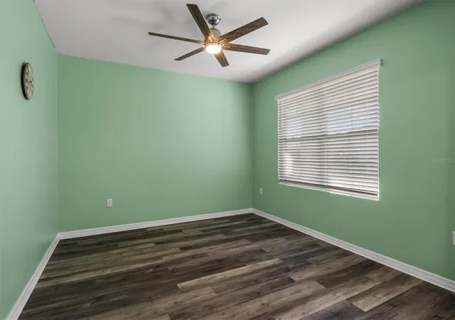Photo 3 of Single family home for sale at 323 Harbour Way, Mulberry, FL 33860 | MLS# S5151964 | Listing updated on 2026-09-24