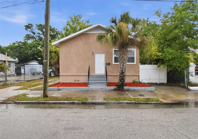 Photo 1 of Single family home for sale at 3107 N 16th Street, Tampa, FL 33605 | MLS# O6417110 | Listing updated on 2026-10-20