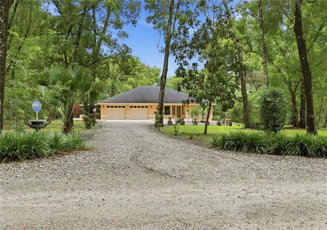 2nd image of 1610 Strathcona Ave, Deland, FL 32720 | MLS# V4949679
