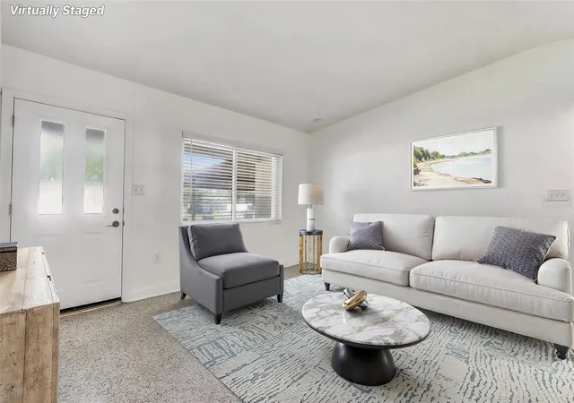 Photo 2 of Single family home for sale at 6601 Harvey St, Orlando, FL 32809 | MLS# O6417118 | Listing updated on 2026-09-05