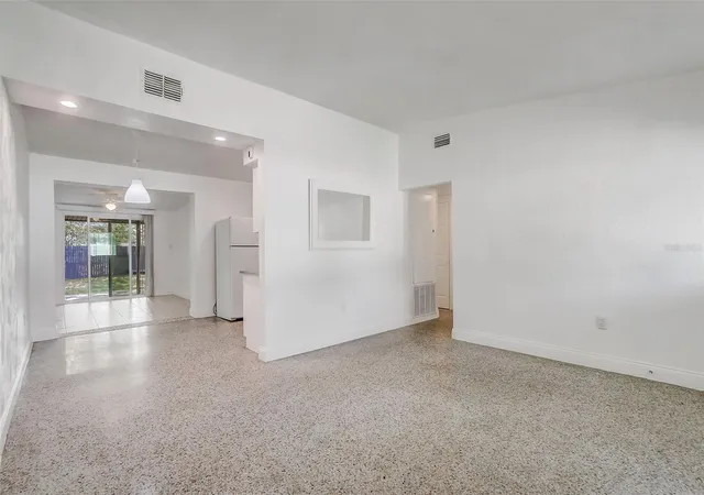 Photo 3 of Single family home for sale at 6601 Harvey St, Orlando, FL 32809 | MLS# O6417118 | Listing updated on 2026-09-05