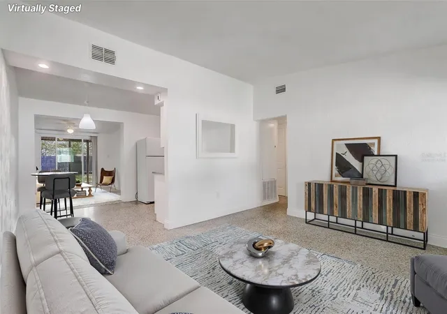 Photo 3 of Single family home for sale at 6601 Harvey St, Orlando, FL 32809 | MLS# O6417118 | Listing updated on 2026-09-05